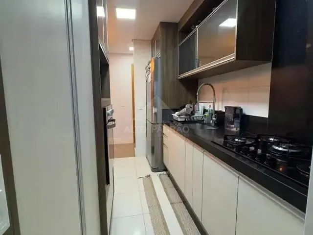Apartamento 2 quartos e 2 banheiros, à venda, no bairro Parque São Vicente em Mauá