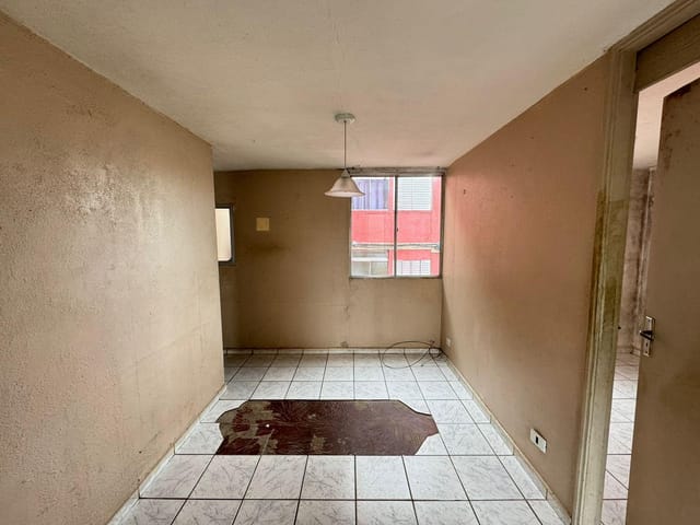 Foto do Apartamento - Apartamento à venda, 3 quartos, 1 banheiro. 1 vaga fechada , 52m² , Cohab II - Carapicuíba/SP | Collina Imóveis