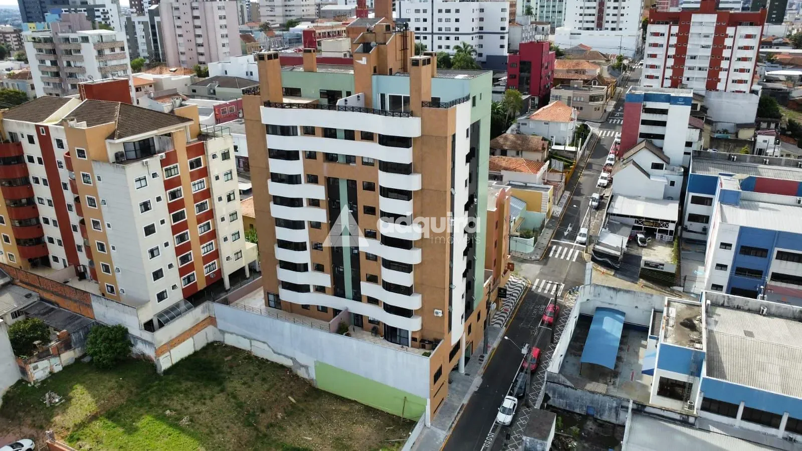 Apartamento, 3 quartos, 135 m² - Foto 2