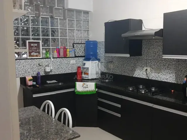 Apartamento 2 quartos e 1 banheiro, à venda, no bairro Vila Augusto em Mauá