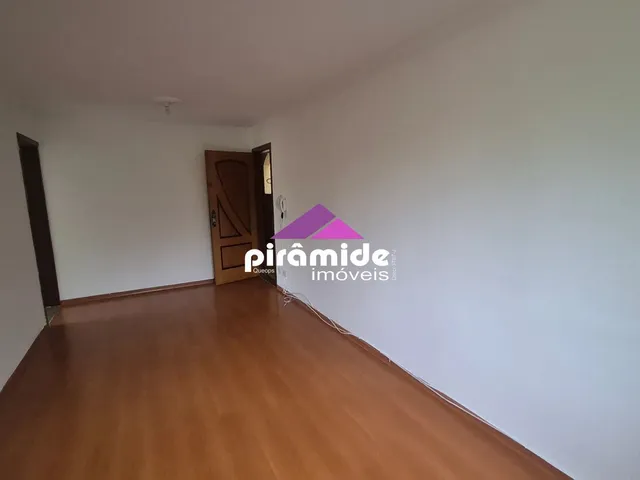 Apartamento com 85m² 4 quartos e 1 banheiro, para alugar, no bairro Vila Tatetuba em Rua Abília Machado