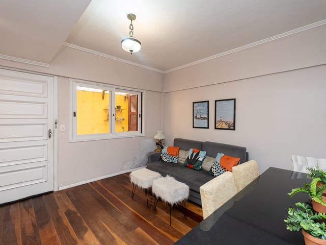 Apartamento com 74m² 2 quartos e 2 banheiros, à venda, no bairro Três Vendas em Pelotas