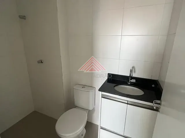 Apartamento 2 quartos e 2 banheiros, para alugar, no bairro Vila Bocaina em Mauá