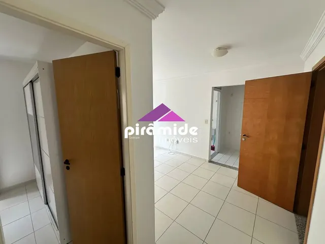 Apartamento com 10m² 1 quarto e 1 banheiro, para alugar, no bairro Monte Castelo em São José Dos Campos