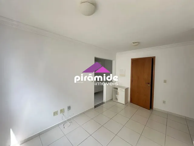 Apartamento com 10m² 1 quarto e 1 banheiro, para alugar, no bairro Monte Castelo em São José Dos Campos