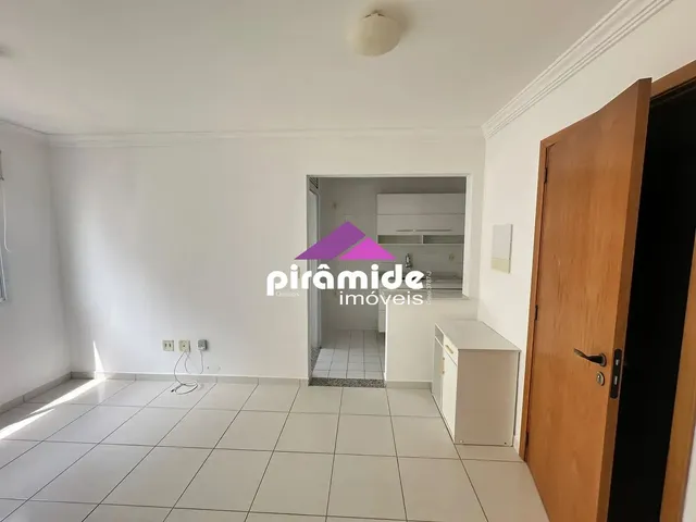 Apartamento com 10m² 1 quarto e 1 banheiro, para alugar, no bairro Monte Castelo em São José Dos Campos