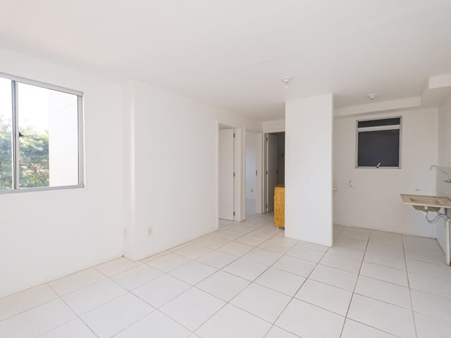 Apartamento 2 quartos e 1 banheiro, para alugar, no bairro Três Vendas em Pelotas