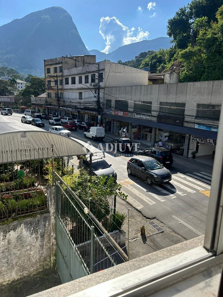 Apartamento à venda com 2 quartos, 86m² - Foto 20