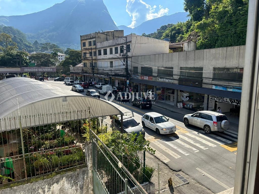 Apartamento à venda com 2 quartos, 86m² - Foto 22