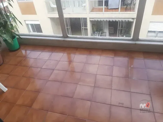 Apartamento 2 quartos e 1 banheiro, à venda, no bairro Valparaíso em Petrópolis