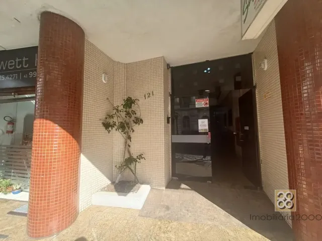 Apartamento 1 quarto e 1 banheiro, à venda, no bairro Centro em Curitiba