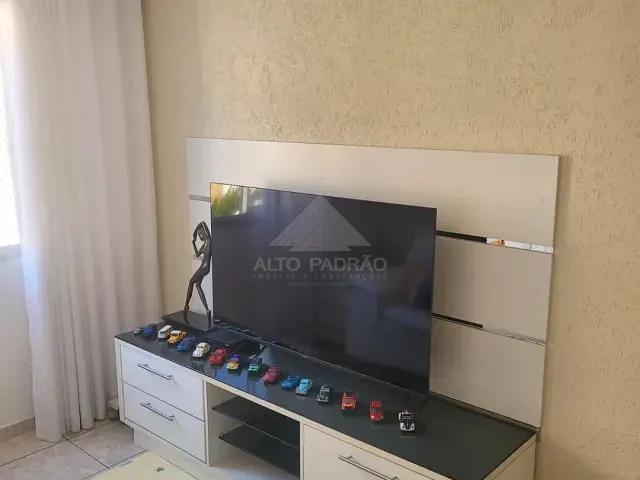 Apartamento 2 quartos e 1 banheiro, à venda, no bairro Jardim Estrela em Mauá