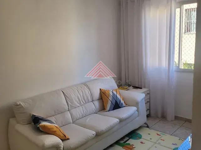 Apartamento 2 quartos e 1 banheiro, à venda, no bairro Jardim Estrela em Mauá