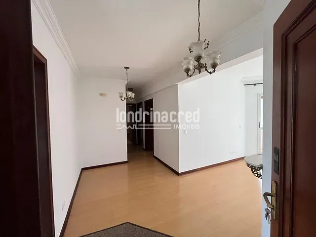 Apartamento 3 quartos e 2 banheiros, à venda, no bairro Jardim Higienópolis em Londrina
