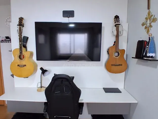 Apartamento 2 quartos e 1 banheiro, à venda, no bairro Vila Nossa Senhora das Vitórias em Mauá