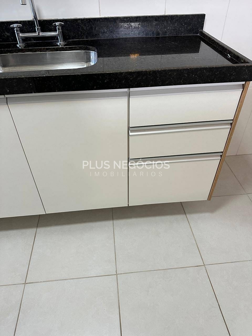 Apartamento à venda com 2 quartos, 73m² - Foto 27