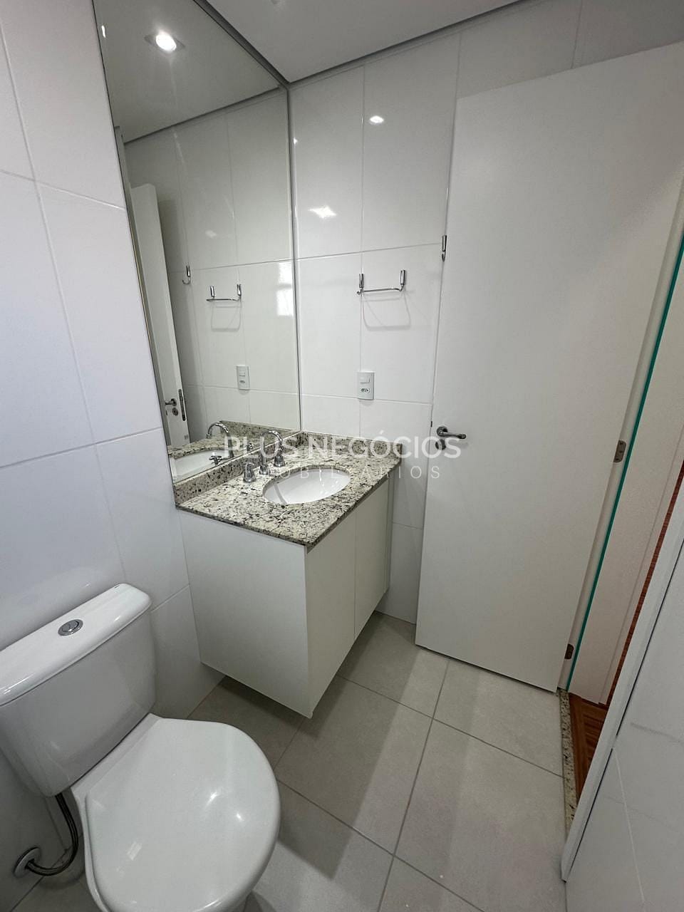Apartamento à venda com 2 quartos, 73m² - Foto 44
