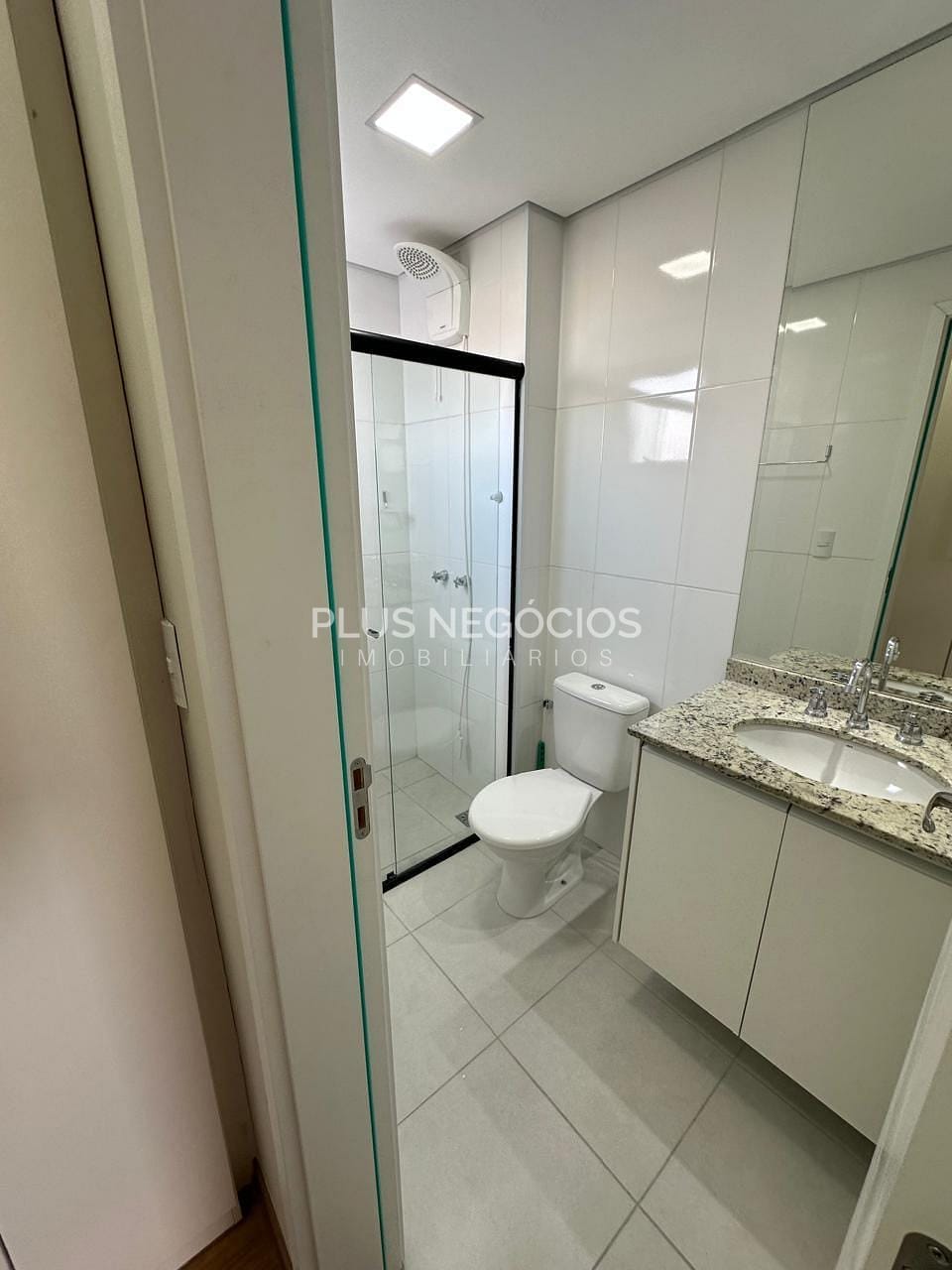 Apartamento à venda com 2 quartos, 73m² - Foto 46