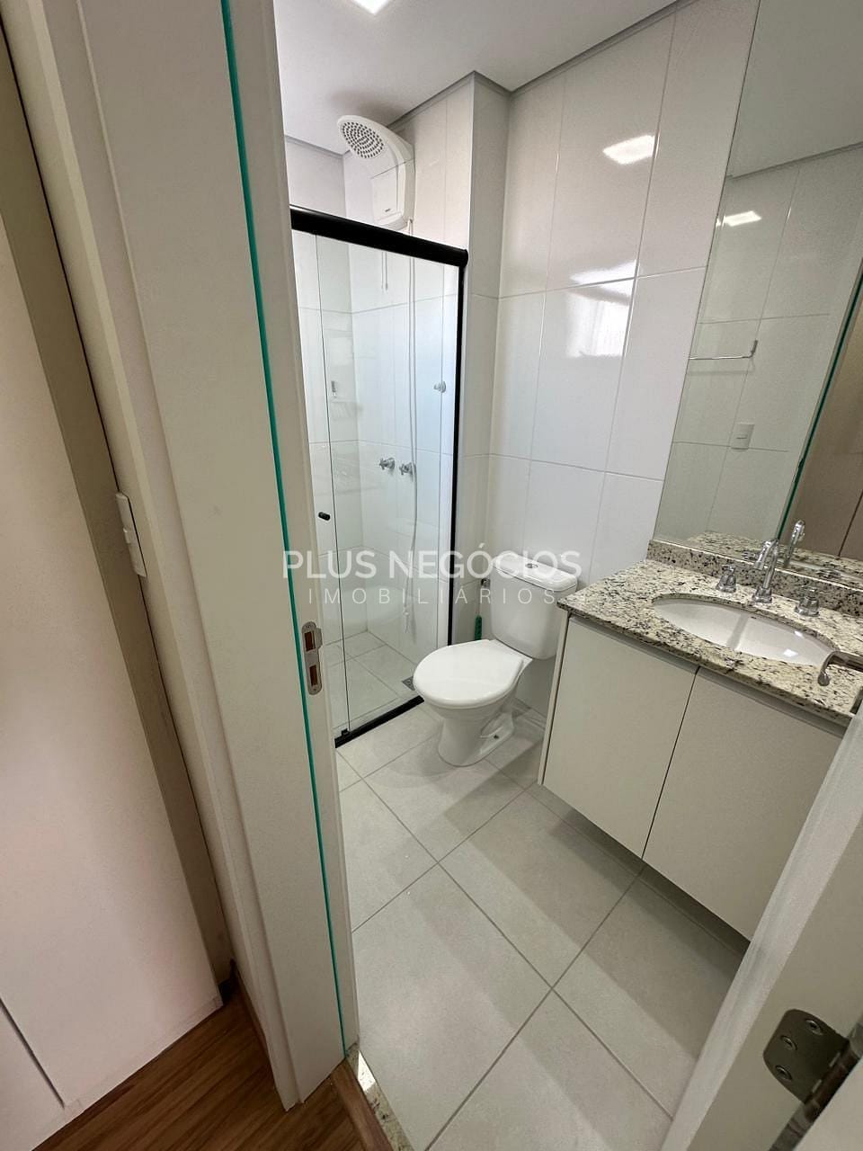 Apartamento à venda com 2 quartos, 73m² - Foto 47