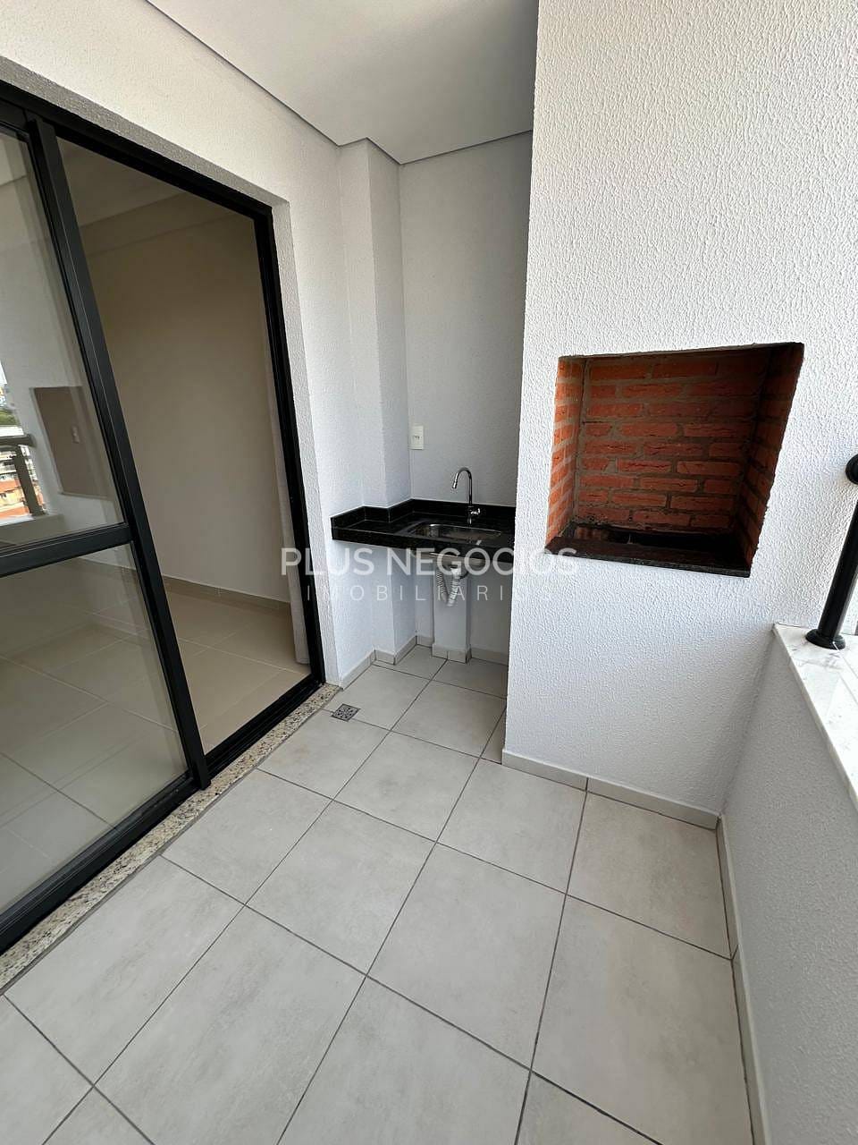 Apartamento à venda com 2 quartos, 73m² - Foto 4