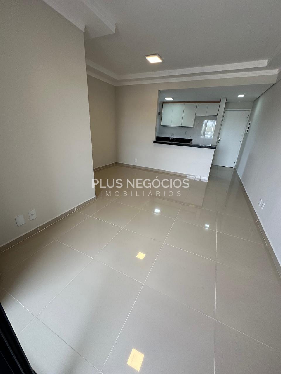 Apartamento à venda com 2 quartos, 73m² - Foto 10