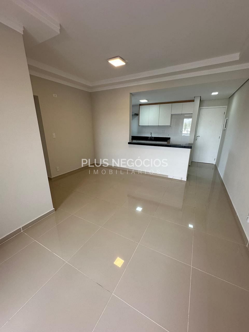Apartamento à venda com 2 quartos, 73m² - Foto 9