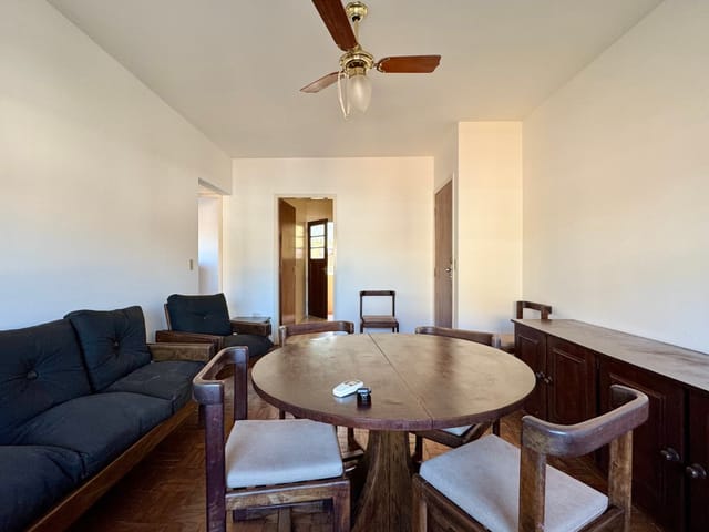 Apartamento com 85m² 2 quartos e 2 banheiros, à venda, no bairro Centro em Pelotas