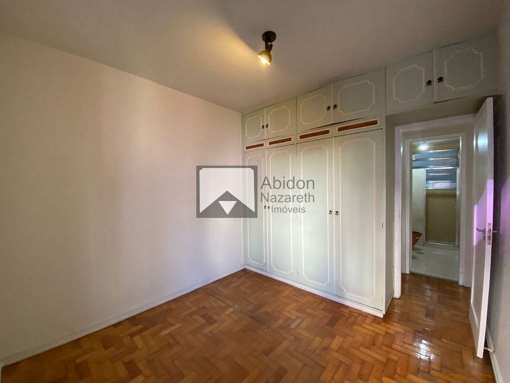 Apartamento à venda com 3 quartos, 95m² - Foto 9