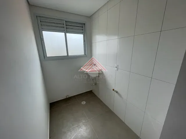 Apartamento 2 quartos e 2 banheiros, à venda, no bairro Jardim Haydee em Mauá