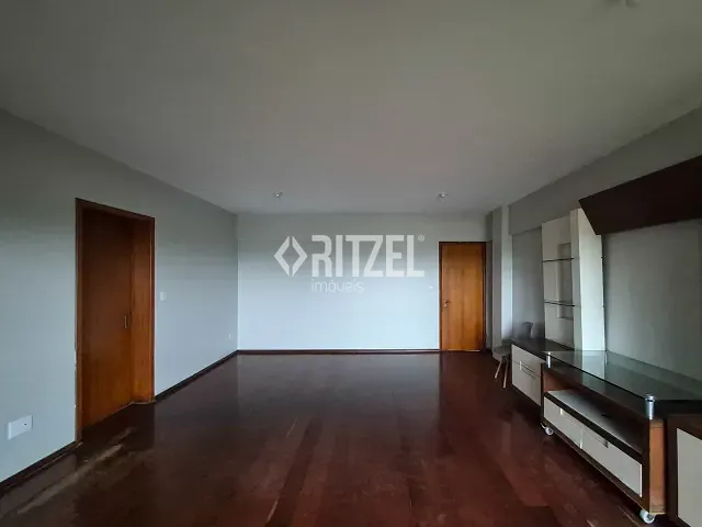 Apartamento 3 quartos e 3 banheiros, para alugar, no bairro Vila Nova em Novo Hamburgo