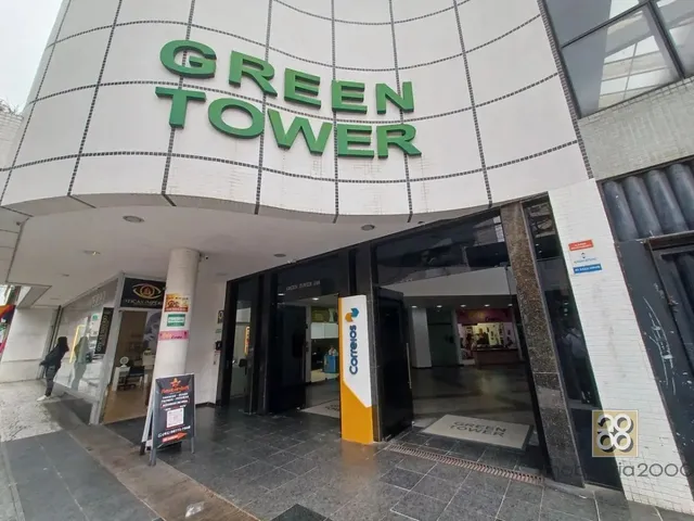 Apartamento 1 quarto e 1 banheiro, para alugar, no bairro Centro em Curitiba