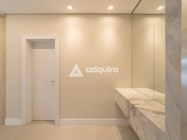 Apartamento com 417m² 4 quartos e 5 banheiros, à venda, no bairro Oficinas em Ponta Grossa