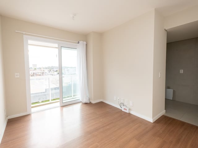 Foto do Apartamento - Apartamento para venda e locação no Viver Quartier, Três Vendas - com 57 m², 2 quartos, sacada com churrasqueira e vaga. | UP Imóveis