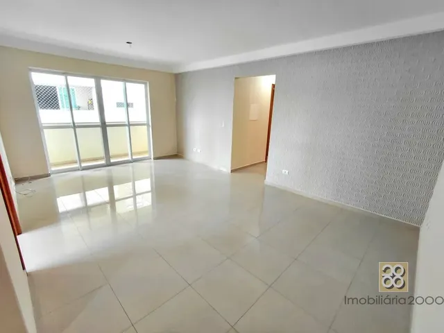 Apartamento 3 quartos e 2 banheiros, para alugar, no bairro Vila Izabel em Curitiba