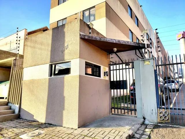 Apartamento 3 quartos e 1 banheiro, para alugar, no bairro Boqueirão em Curitiba