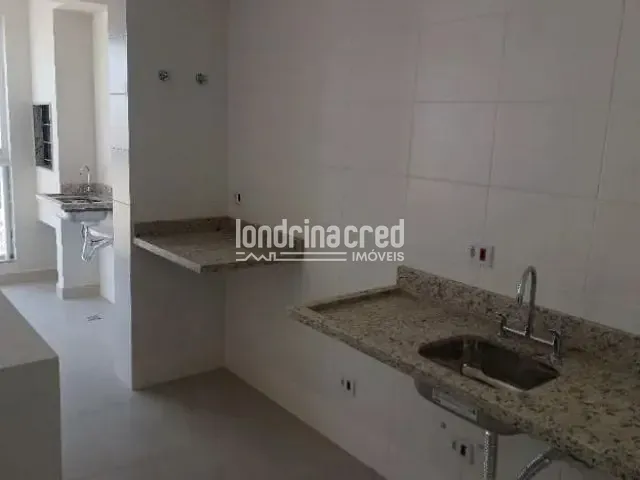 Apartamento 2 quartos e 1 banheiro, à venda, no bairro Vila São José em Apucarana