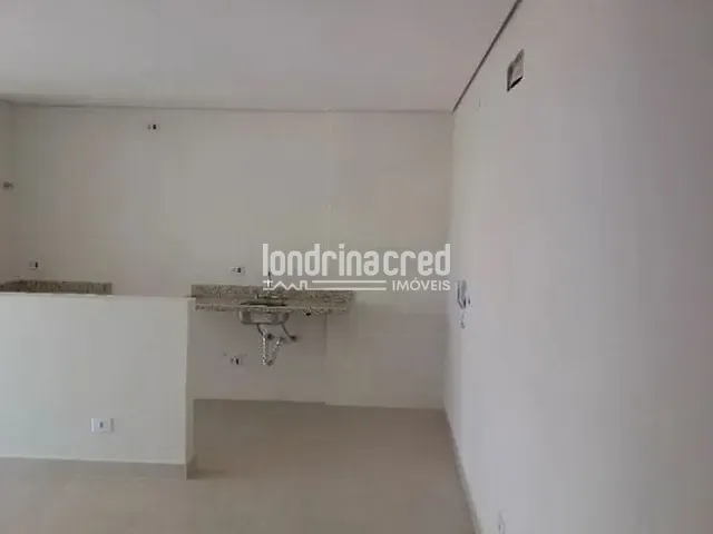 Apartamento 2 quartos e 1 banheiro, à venda, no bairro Vila São José em Apucarana