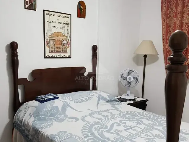 Apartamento 2 quartos e 2 banheiros, à venda, no bairro Guilhermina em Praia Grande
