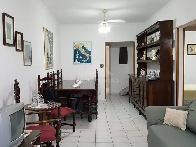 Apartamento 2 quartos e 2 banheiros, à venda, no bairro Guilhermina em Praia Grande