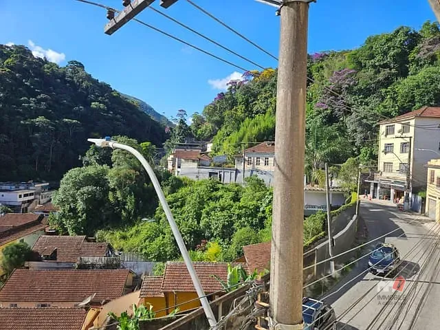 Apartamento 2 quartos e 2 banheiros, à venda, no bairro Centro em Petrópolis