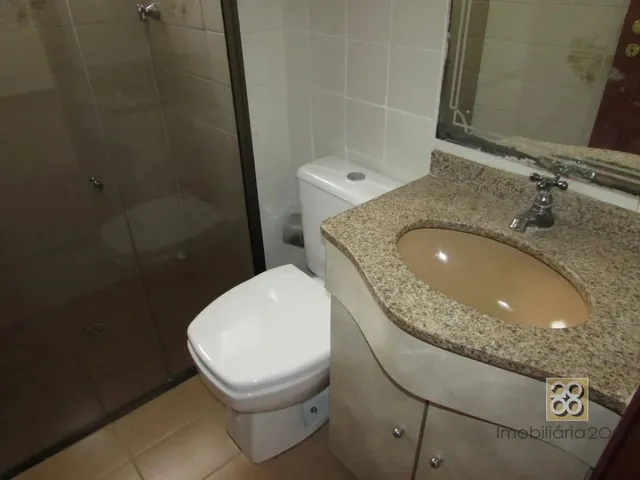 Apartamento 2 quartos e 1 banheiro, para alugar, no bairro Bigorrilho em Curitiba