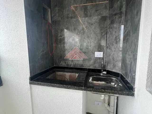 Apartamento 2 quartos e 1 banheiro, à venda, no bairro Vila Bocaina em Mauá