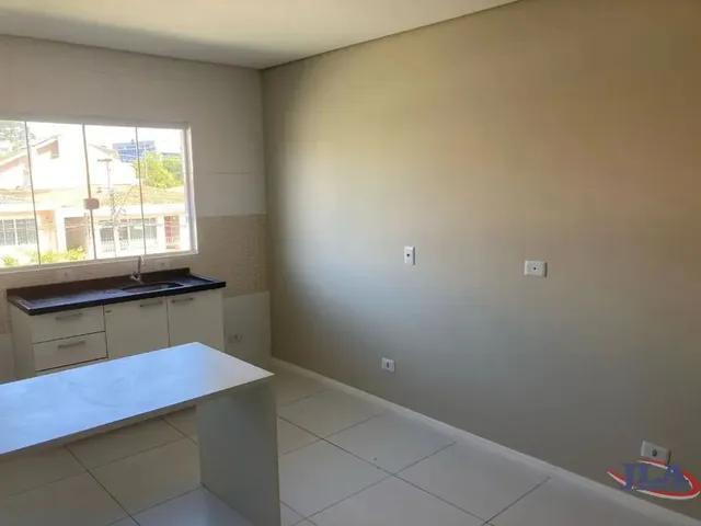 Apartamento 1 quarto e 1 banheiro, para alugar, no bairro Cajuru em Curitiba