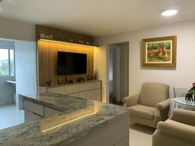 Apartamento 2 quartos e 2 banheiros, à venda, no bairro Cidade Industrial em Curitiba