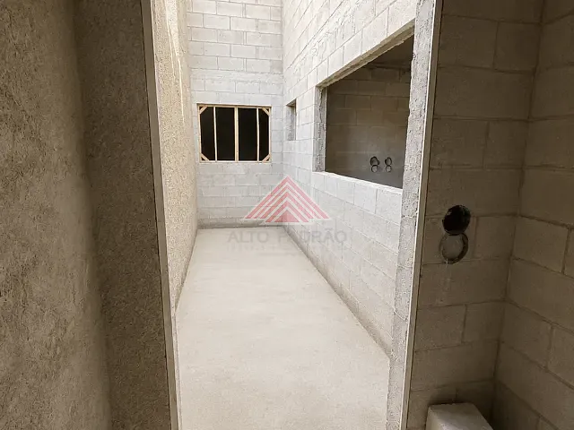 Apartamento 2 quartos e 1 banheiro, à venda, no bairro Vila Nossa Senhora das Vitórias em Mauá
