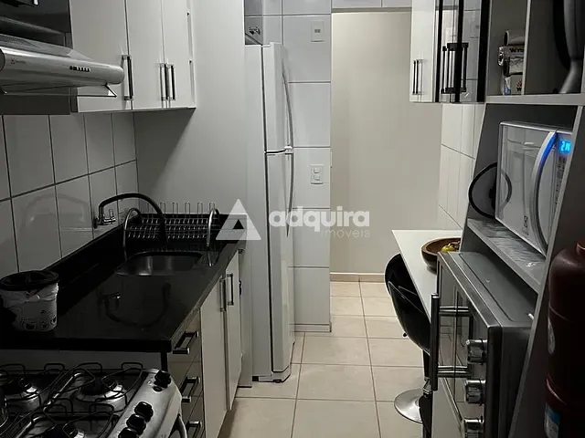 Apartamento com 56m² 2 quartos e 1 banheiro, à venda, no bairro Uvaranas em Ponta Grossa