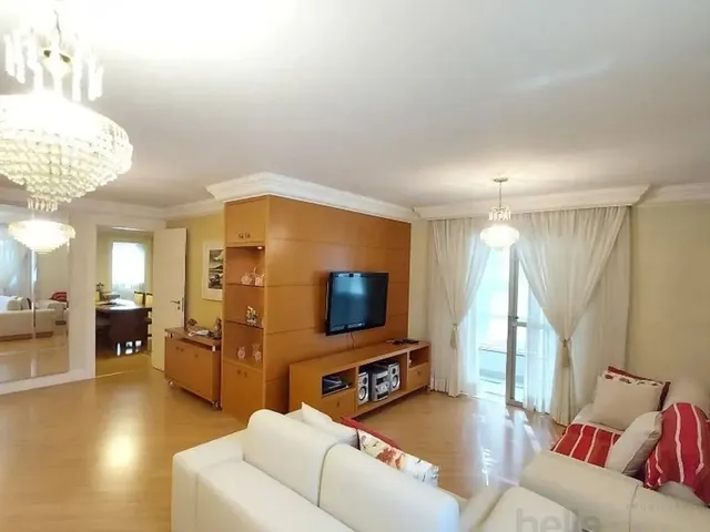Apartamento 3 quartos e 3 banheiros, à venda, no bairro Centro Cívico em Curitiba