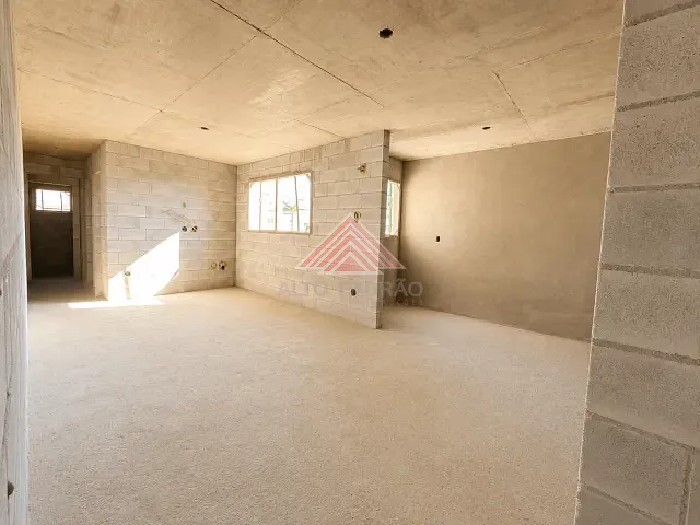 Apartamento 2 quartos e 2 banheiros, à venda, no bairro Vila Nossa Senhora das Vitórias em Mauá