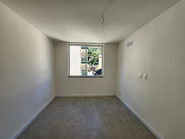 Apartamento 2 quartos e 1 banheiro, à venda, no bairro Retiro em Petrópolis