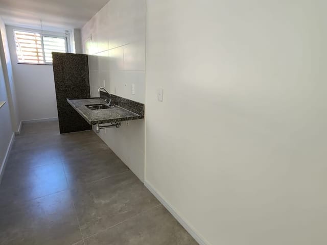 Apartamento 2 quartos e 1 banheiro, à venda, no bairro Retiro em Petrópolis